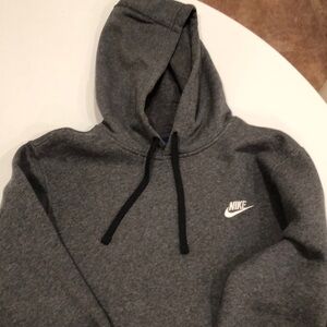 Nike men’s hoodie sweatshirt
